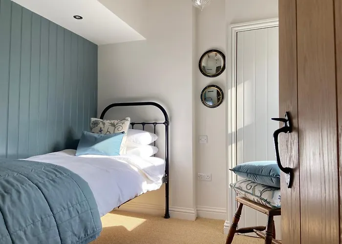 Bailey Cottage